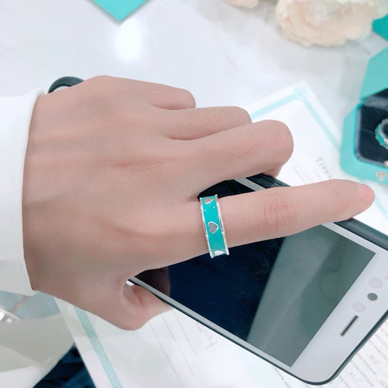 18K T Love Heart Ring