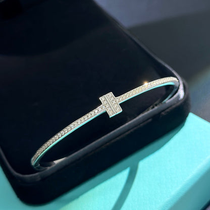 18K T Diamonds Bracelet