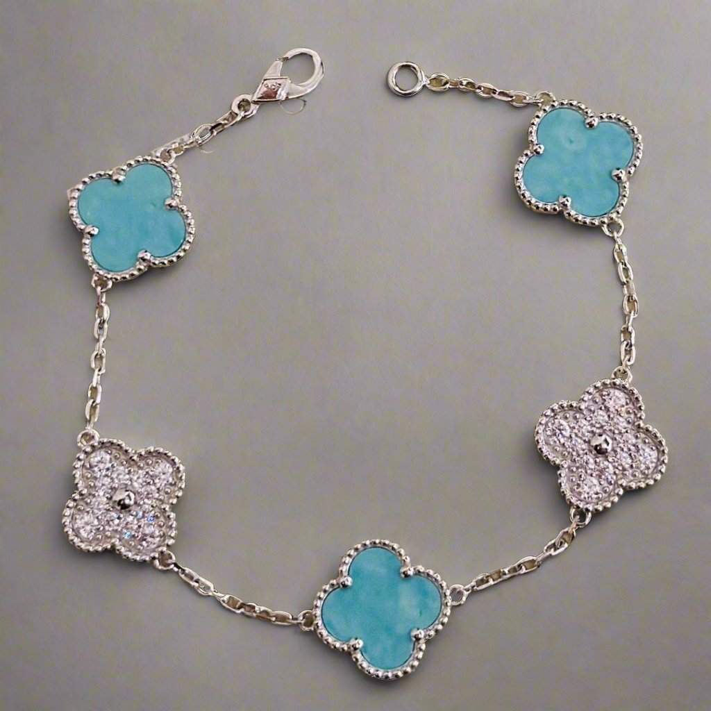 18K Vintage Alhambra Five Motifs Agate Bracelet