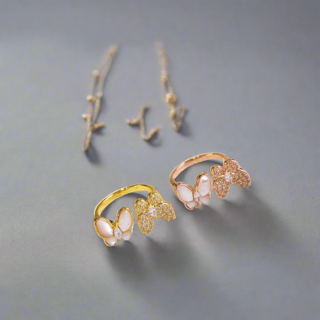 18K Two Butterfly Between the Finger Pearl Ring